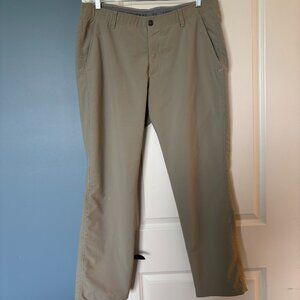 Under Armour golf pants beige 38" waist 32" inseam